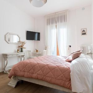 Camera standard con letto king size